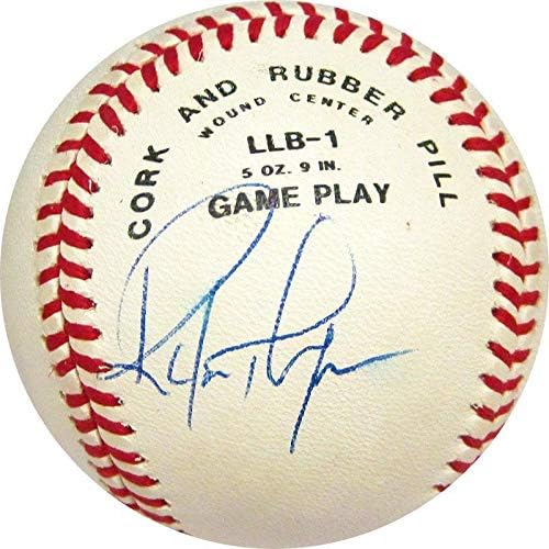 Бейзбол с автограф на Райън Томпсън - Бейзболни топки с автографи