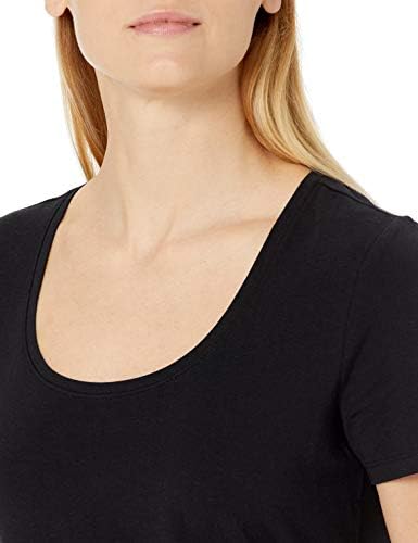 Женска тениска класически намаляване на Essentials с кръгло деколте и къс ръкав (на разположение в големи размери),