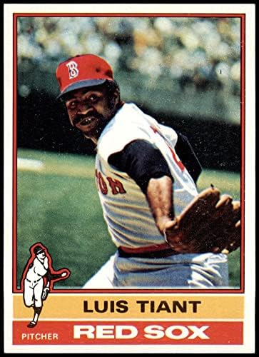 1976 Топпс # 130 Луис Тиант на Бостън Ред Сокс (бейзболна картичка) NM/MT Red Sox